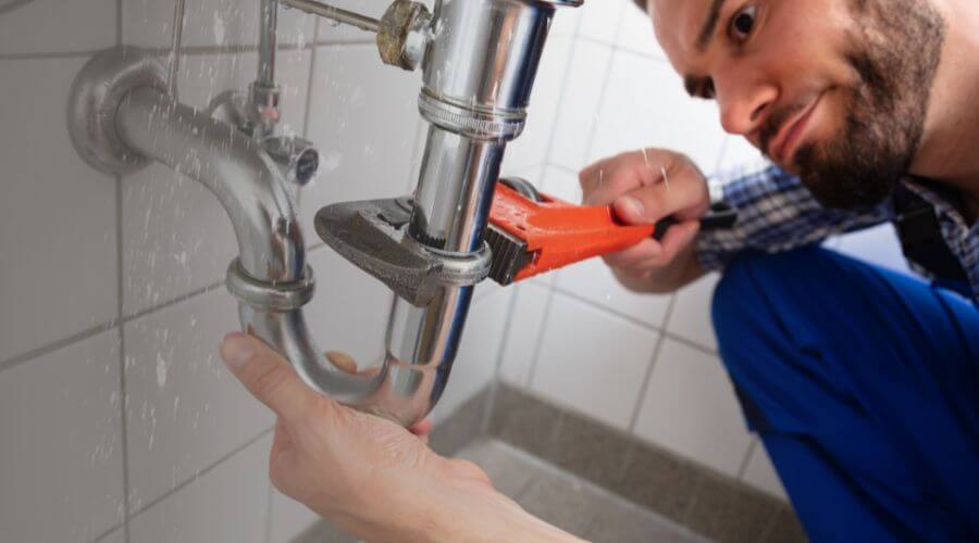 Local tankless water heater installation in Hanover, IL